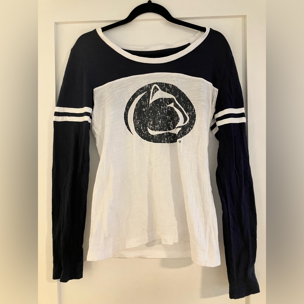 Women’s Penn State Colosseum Long Sleeve, Medium